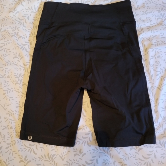 Lululemon bundle - Picture 3 of 3